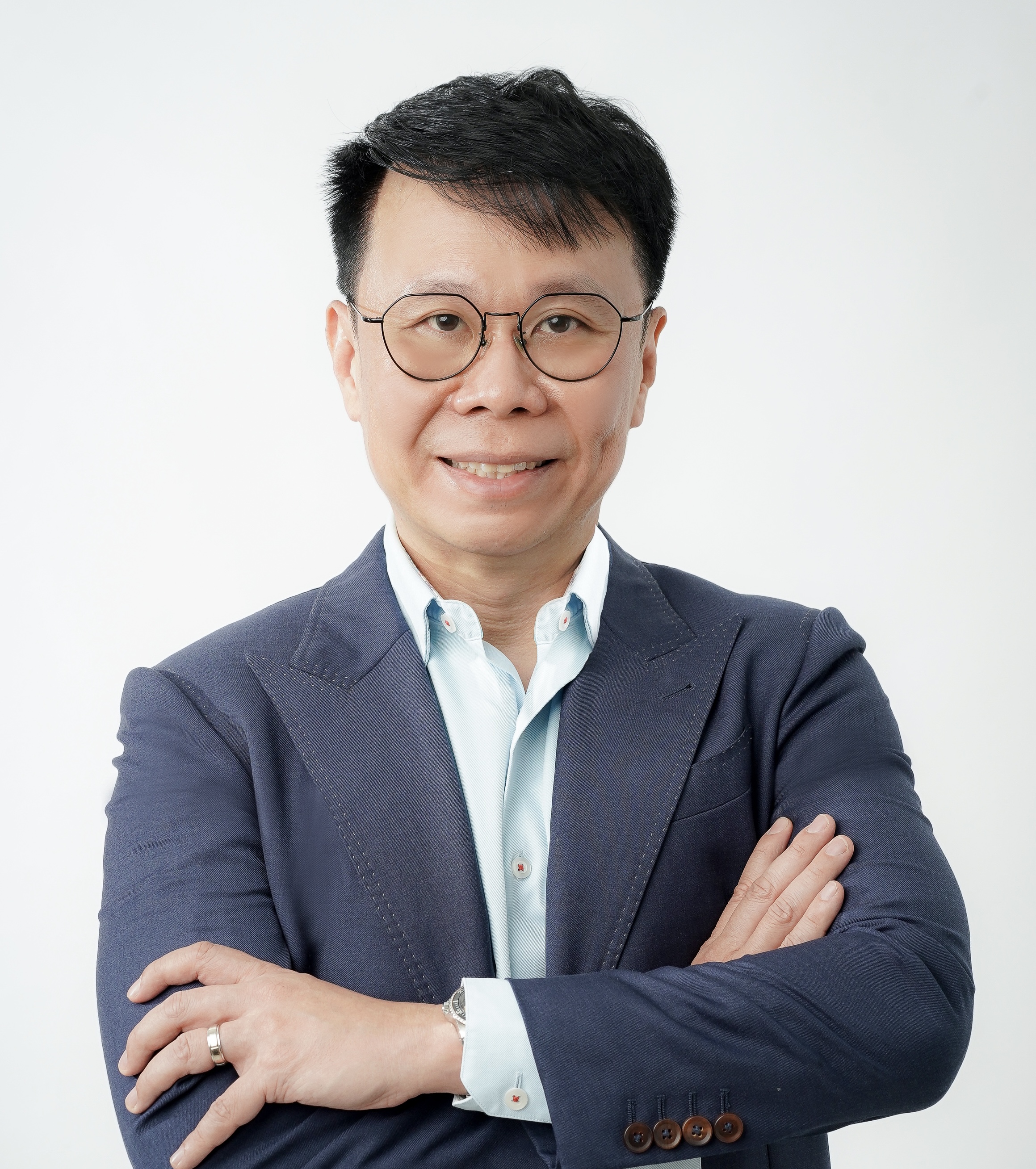 Tong Hong Beck — former Group CEO, executive coach and AI strategy adviser, Singapore